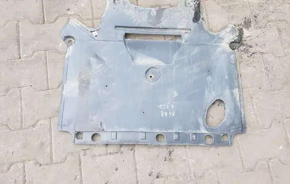 Audi A4 S4 B8 8K Engine splash shield/under tray 8K1863822L 8K2863822L
