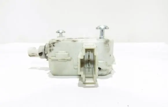 Audi A6 S6 C5 4B Central locking motor 