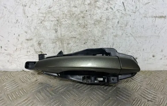 Rear door exterior handle