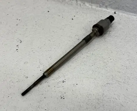 Opel Insignia A Glow plug 55579436