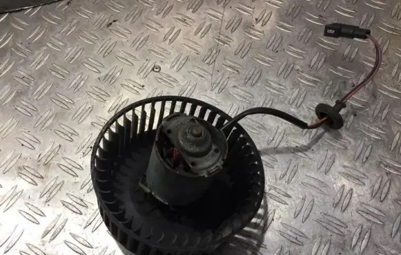 Ford Fiesta Heater fan/blower 0126002