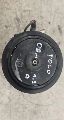 Volkswagen Polo IV 9N3 Air conditioning (A/C) compressor (pump) 6Q0820808E 4471908905