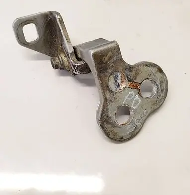Ford Focus Front door upper hinge C8Q8A