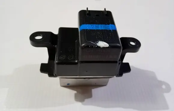 Ford Mustang V Heater blower motor/fan resistor 9L3419E624AC