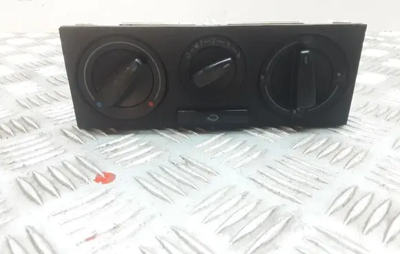 Volkswagen Golf IV Climate control unit 1J0819045F