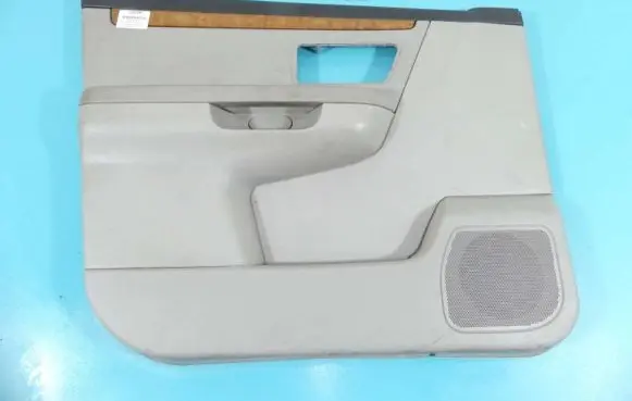 Suzuki XL7 II Front door card panel trim C7GT10166AAG IMPRK1355956