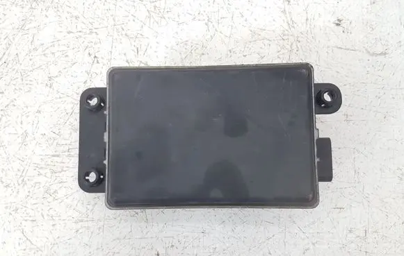 Ford Edge II Distronic sensor radar FT4T9G768 FT4T9G768AE G2611