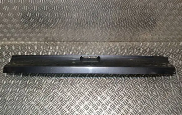 Honda CR-V Tailgate trim 74895SWWA010M1
