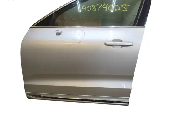 Volvo XC60 Front door 