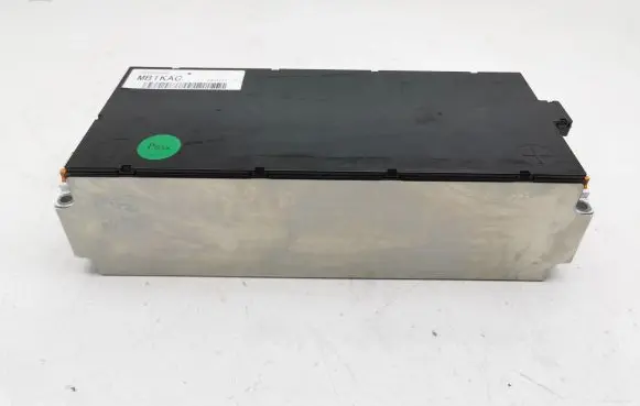 Citroen C4 III e-C4 Hybrid / Electric Car Battery Cell 9833039180