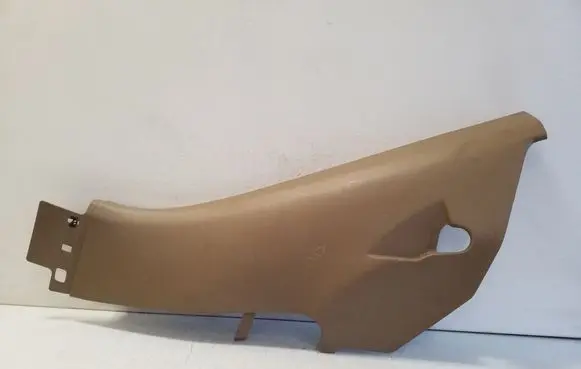 Porsche Cayenne (92A) (C) pillar trim 7P0867765