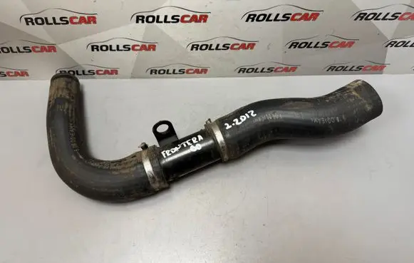 Intercooler hose/pipe