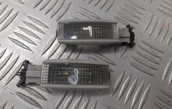 Volkswagen Golf IV Other interior light 3B0947113