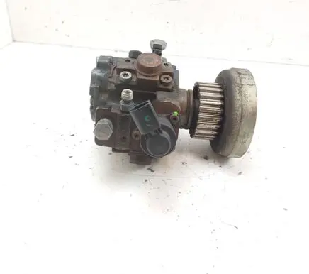 Audi A5 8T 8F Fuel injection high pressure pump 059130755S 0445010171