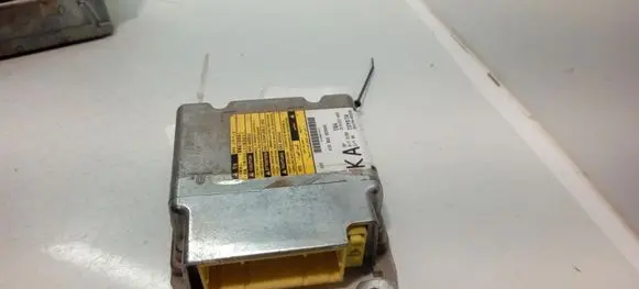Toyota Avensis T270 Airbag control unit/module 8917005250 219122103