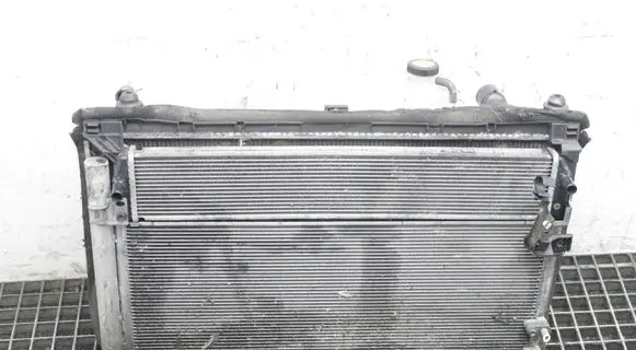 Lexus IS III XE30 Radiator set 4221352233