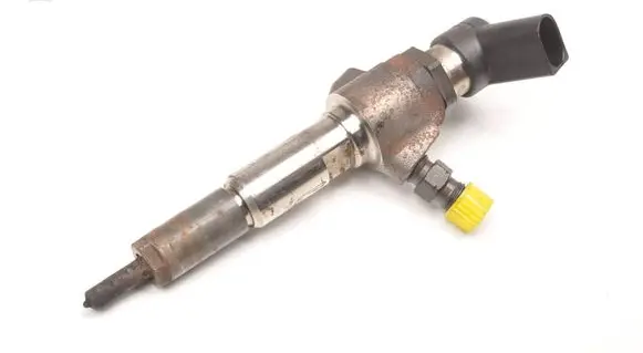 Volvo V40 Fuel injector 9802448680