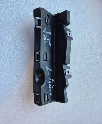 Fiat Tipo Headlight/headlamp mounting bracket 10530857