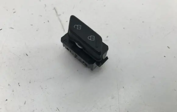 Central locking switch button
