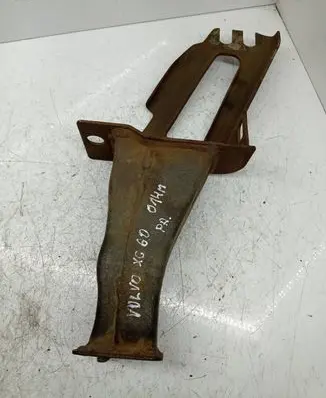 Radiator support slam panel bracket