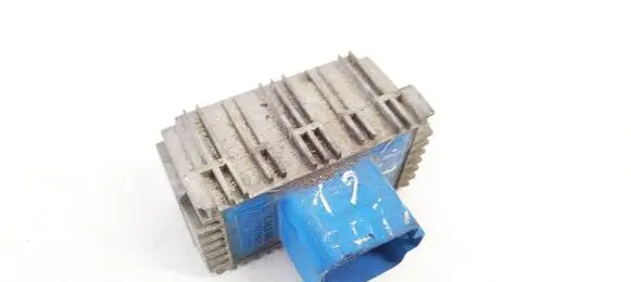 Opel Zafira A Glow plug pre-heat relay 55353011