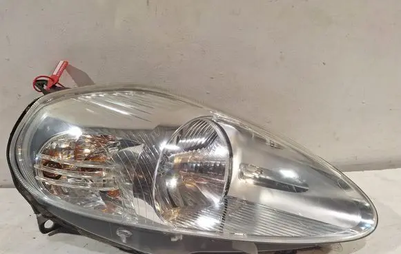 Fiat Grande Punto Headlight/headlamp
