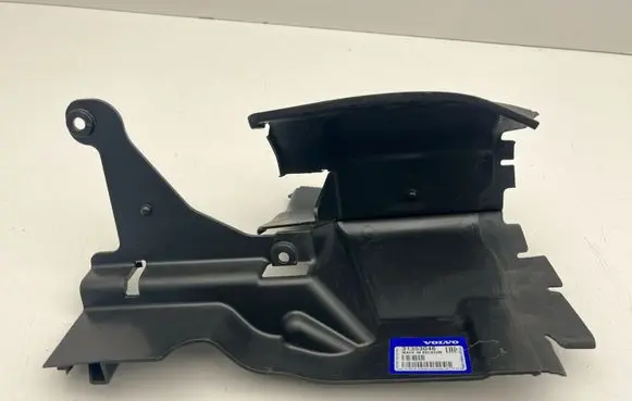 Volvo V60 Intercooler air channel guide 31353046