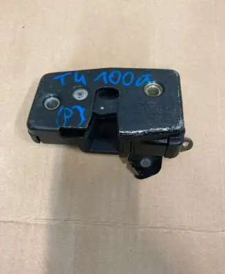 Volkswagen Transporter - Caravelle T4 Sliding door lock 701843604D