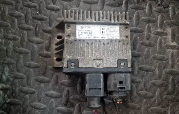 Volkswagen Transporter - Caravelle T5 Fan control module 7H0919506E