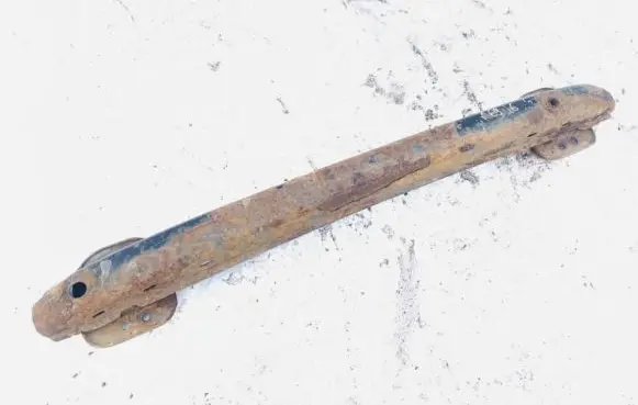 Rear beam