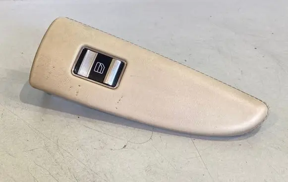 Mercedes-Benz S W221 Electric window control switch A2218201710