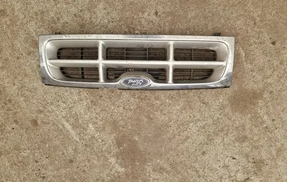 Ford Maverick Front grill