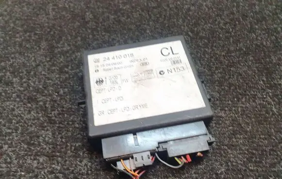 Opel Zafira A Comfort/convenience module 24410018