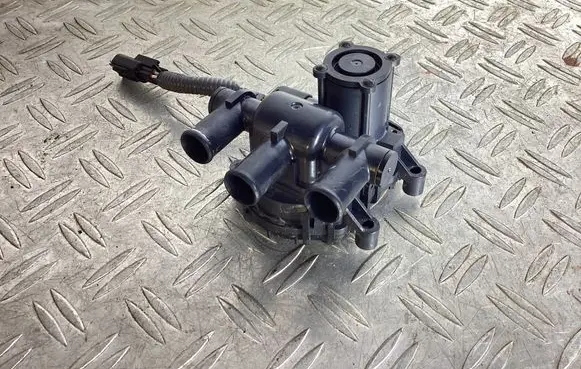 Lexus NX Electric auxiliary coolant/water pump 1137401600