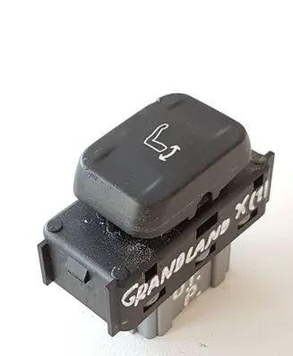 Opel Grandland X Seat control switch 98126476ZD