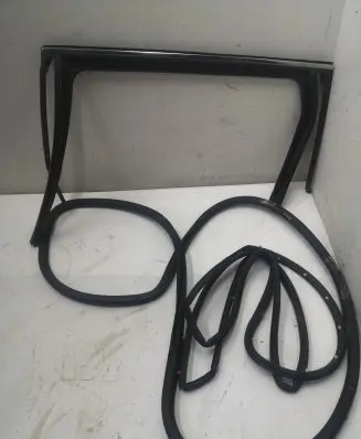 Jeep Cherokee Rubber seal rear door 