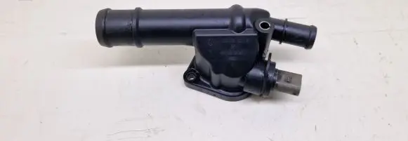 Volkswagen PASSAT B6 Engine coolant pipe/hose 03G121132B PA66GF30
