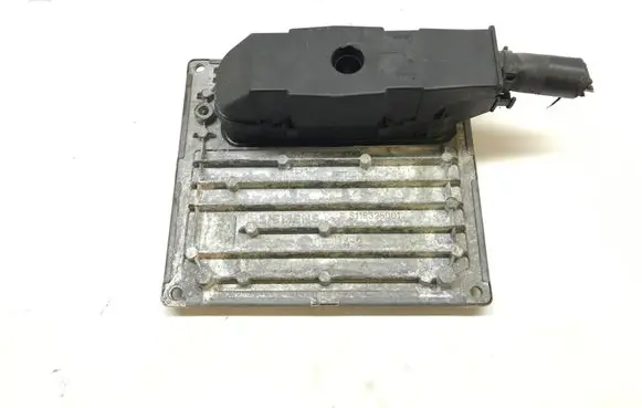 Ford Focus Engine control unit/module 7M5112A650AFA S118934202A K3893