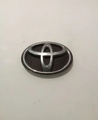 Toyota Verso Manufacturer badge logo/emblem 7531202020