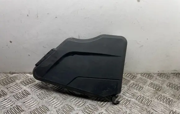 BMW 2 F22 F23 Other engine bay part 8642134