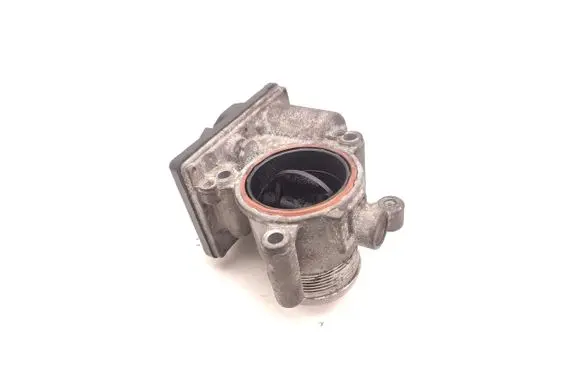 Audi A6 C7 Electric throttle body valve 03L128063R A2C31762900
