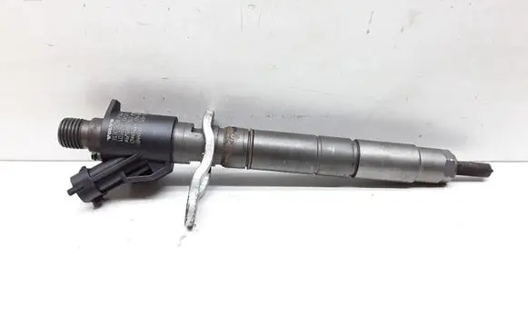 Volvo XC60 Fuel injector 31303238 0445116046