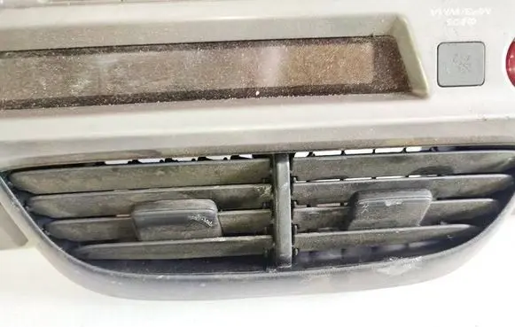 Honda Jazz Dash center air vent grill 77610tf00021 77610-tf0-00-21