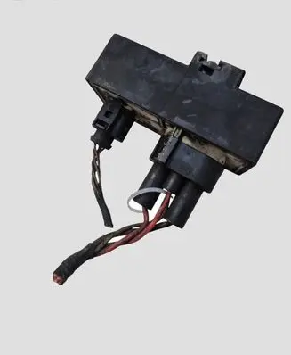 Seat Ibiza IV (6J,6P) Coolant fan relay 1J0919506M 898967000
