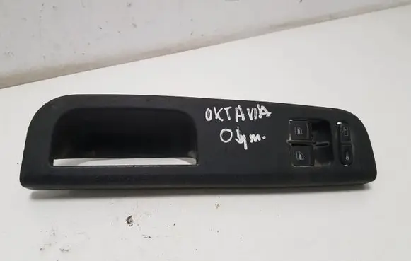 Skoda Octavia Mk1 (1U) Electric window control switch 1J395985A