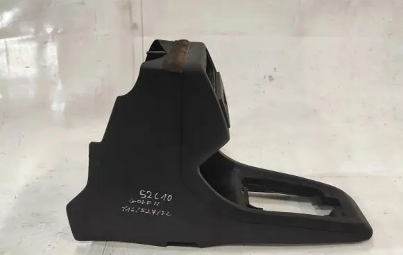 Volkswagen Golf II Center console