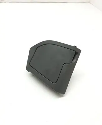 Cup holder front