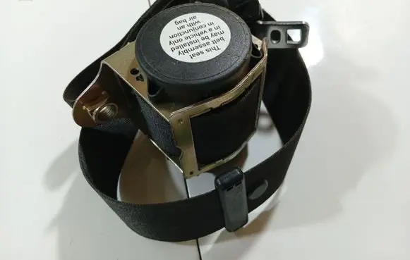 Mini One - Cooper R50 - 53 Front seatbelt 7073129