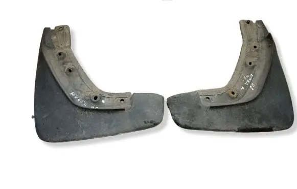 Volvo V70 Front mudguard 