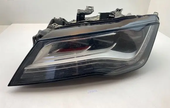 Audi A7 S7 4G Headlight/headlamp 4G8941033E LE09E6200 030253623107